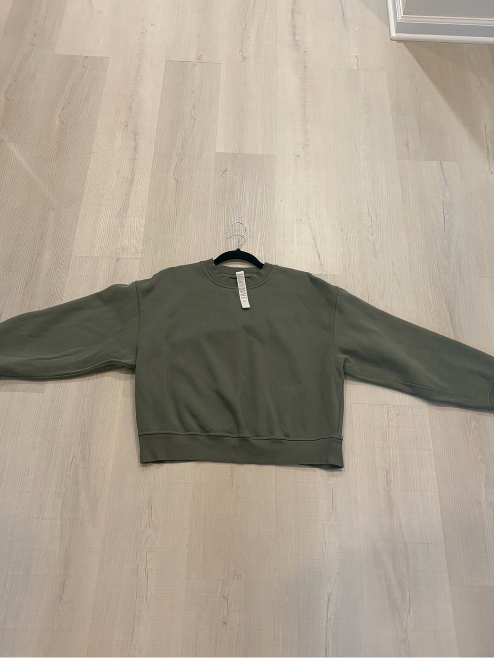 lululemon athletica Crewneck Sweatshirt in Olive